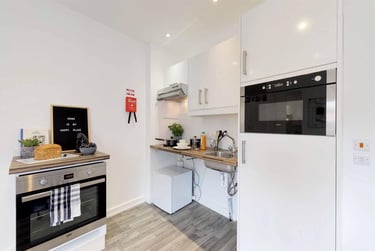 1 bed studio, Castle Hill, Cambridge, CB43BF - Image 8